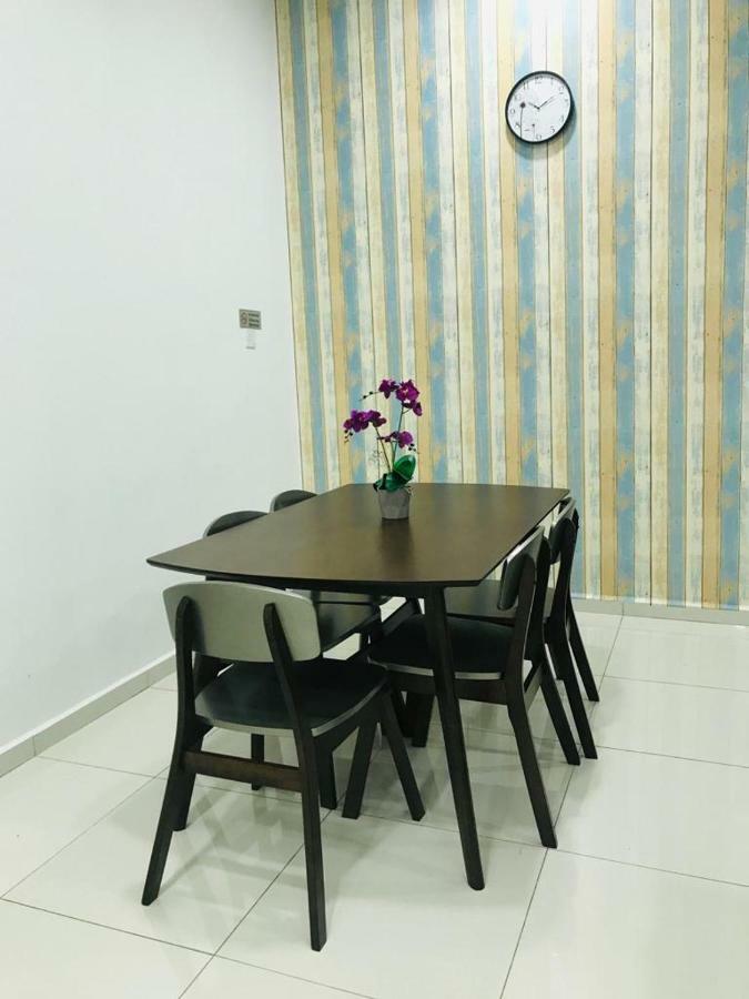 Z&M Homestay Jertih 外观 照片