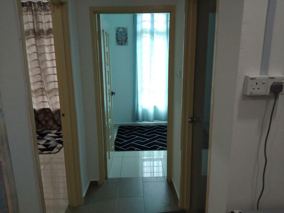 Z&M Homestay Jertih 外观 照片